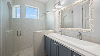 Maritime Manor in Siesta Key