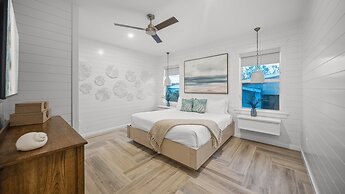 Maritime Manor in Siesta Key