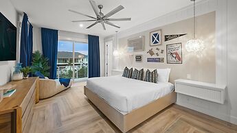 Maritime Manor in Siesta Key