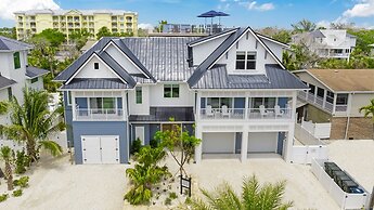 Maritime Manor in Siesta Key