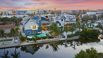 Maritime Manor in Siesta Key