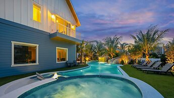 Maritime Manor in Siesta Key