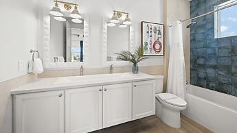 Maritime Manor in Siesta Key