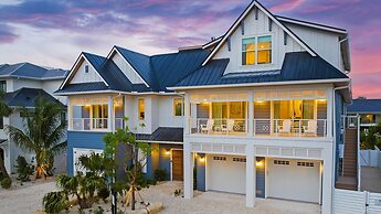 Maritime Manor in Siesta Key