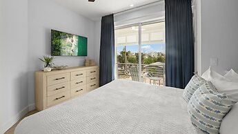 Maritime Manor in Siesta Key