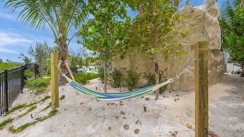 Maritime Manor in Siesta Key