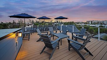 Maritime Manor in Siesta Key