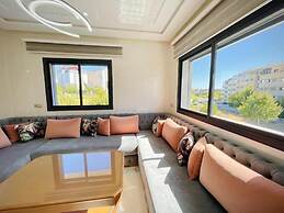 Yaluna Aparthotel