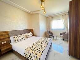 Yaluna Aparthotel