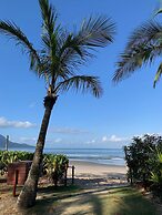 Casa c Wi-fi Jacuzzi e Churrasqueira em Guaec SP