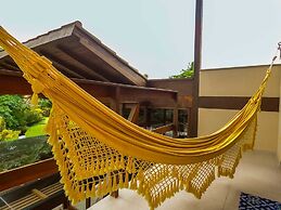 Casa c Wi-fi Jacuzzi e Churrasqueira em Guaec SP