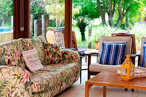 Casa c Wi-fi Jacuzzi e Churrasqueira em Guaec SP