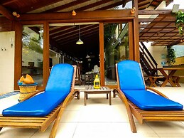 Casa c Wi-fi Jacuzzi e Churrasqueira em Guaec SP