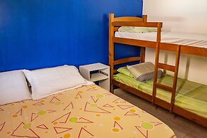 Casa em Cond Fechado em Barra de Santo Ant nio AL