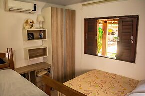 Casa em Cond Fechado em Barra de Santo Ant nio AL