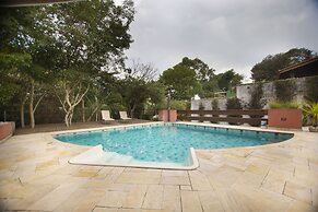 Casa de Campo com Acesso a Represa em Piracaia SP