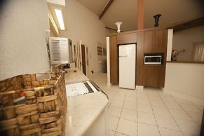 Casa de Campo com Acesso a Represa em Piracaia SP