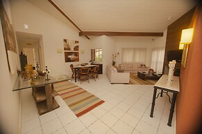 Casa de Campo com Acesso a Represa em Piracaia SP