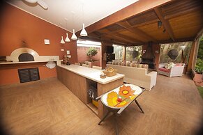 Casa de Campo com Acesso a Represa em Piracaia SP