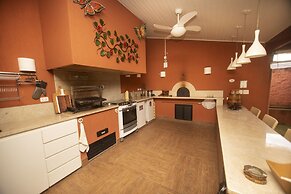 Casa de Campo com Acesso a Represa em Piracaia SP