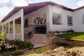 Linda Casa c Wi-fi a 900m da Praia de Itatinga MA