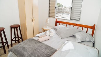 Timo Apto c Wifi Ar-condicionado e Garagem
