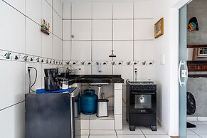 Casa em Cond com Lazer Completo Wi-fi e Garagem