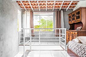 Casa em Cond com Lazer Completo Wi-fi e Garagem