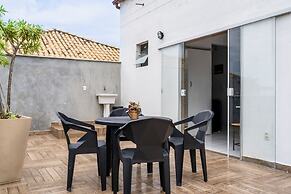 Casa em Cond com Lazer Completo Wi-fi e Garagem