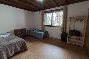 Tima Casa Ampla em Localiza o Privilegiada