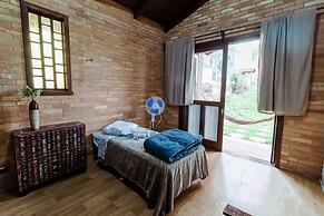 Tima Casa Ampla em Localiza o Privilegiada