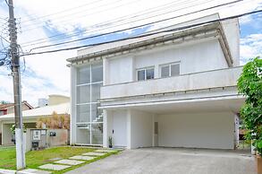 Casa em Condom nio Fechado c Wi-fi a 150m da Praia