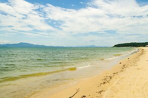 Casa em Condom nio Fechado c Wi-fi a 150m da Praia