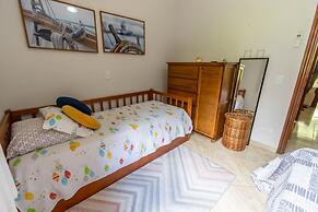 Casa em Condom nio com Piscina Wi-fi e Garagem