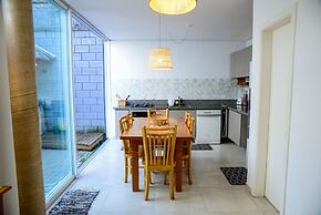 Casa a 150m da Praia de Boi Ucanga com Piscina