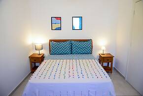 Casa a 150m da Praia de Boi Ucanga com Piscina