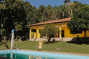 Casa de Campo com Churrasq e Wifi em Mag RJ