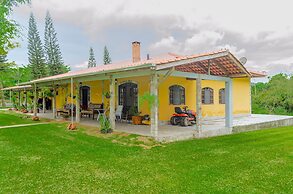 S tio Charmoso e Completo com Tima rea de Lazer