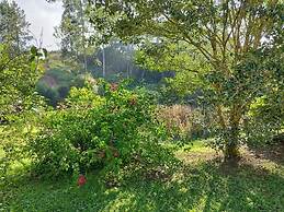 Casa de Campo com Wi-fi Piscina e Churrasqueira