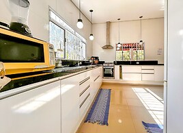 Casa de Campo com Wi-fi Piscina e Churrasqueira