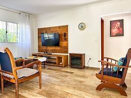 Casa de Campo com Wi-fi Piscina e Churrasqueira