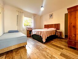 Casa de Campo com Wi-fi Piscina e Churrasqueira