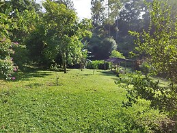 Casa de Campo com Wi-fi Piscina e Churrasqueira