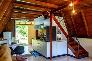 Charmoso Chal no Campo com Vista Para a Natureza