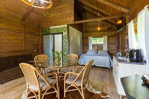 Chal com Wi-fi Vista p o Lago em Meio a Natureza