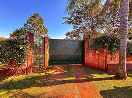 Ch Cara com Piscina e Churrasq em Botucatu SP