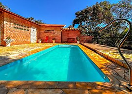 Ch Cara com Piscina e Churrasq em Botucatu SP