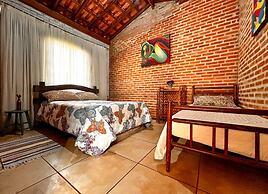 Ch Cara com Piscina e Churrasq em Botucatu SP