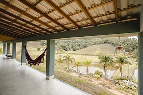 Linda Casa de Campo com Wi-fi em Santa Teresa ES