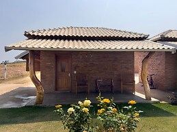 Chal com Vista e Acesso ao Rio Grande - MG